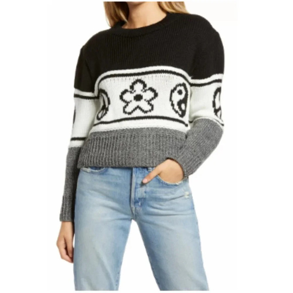 Women's Topshop Ying Yang Crop Sweater, Size Small - Black - Picture 1 of 8
